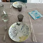 Grand Et Confort Centre-ville, Parking Holiday home *