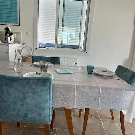 Grand Et Confort Centre-ville, Parking Tatil Evi
