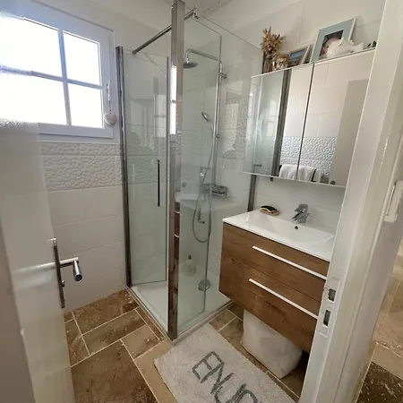 Grand Et Confort Centre-ville, Parking * La Tranche-sur-Mer