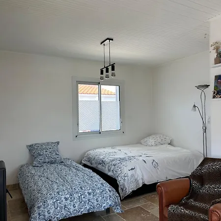 Grand Et Confort Centre-ville, Parking Casa de Férias *