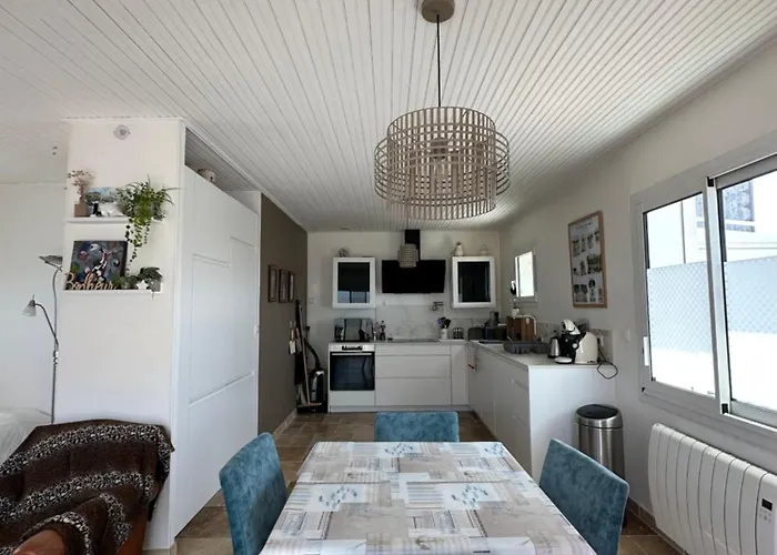 Ferienhaus Grand Et Confort Centre-ville, Parking